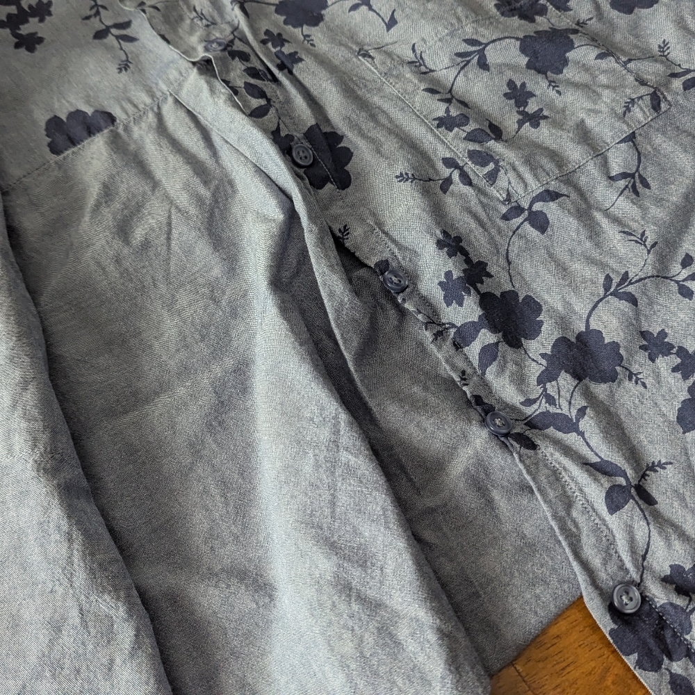 2pc Floral Boxy Cropped Button Down Shirts - Picture 6 of 9